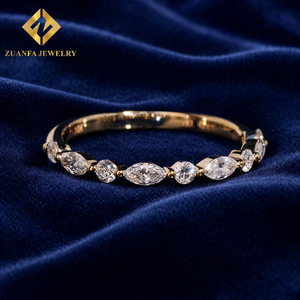 Anillo de media eternidad Zuanfa de oro amarillo de 10 quilates con diamantes cultivados en laboratorio NGIC de corte marquesa y redondo, apilable para mujer - Product Image 5
