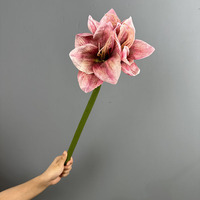 Composition florale artificielle en soie Clivia Rouge, Lys Araignée, style chinois, réaliste, imprimée en 3D, à tige unique, pour la maison et l'hôtel