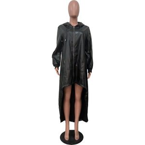 Abrigo tipo capa de moda para mujer, de PU engrosado, con capucha y cordón, corto por delante y largo por detrás - Product Image 4