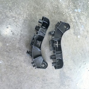 ขายึดไฟท้าย Lexus รุ่น 52563-50060 52562-50060 ด้านซ้ายขวา วัสดุ PP - Product Image 1