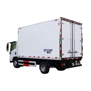 Camion <span class=keywords><strong>frigorifique</strong></span> Isuzu de 4 tonnes, une camionnette <span class=keywords><strong>frigorifique</strong></span> compacte pour le transport de viande congelée, de légumes et de fruits. - Product Image 2