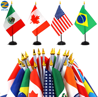 Ensemble de 24 drapeaux de bureau de pays, 8 x 5 pouces, mini drapeau américain de bureau avec mât noir de 13 pouces, 100 % polyester, réutilisable