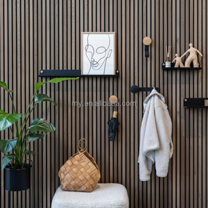 Panel de madera de listón acústico insonorizado personalizado Akupane, techo ignífugo de Roble Marrón, reducción de ruido para escuelas y bibliotecas - Product Image 1