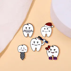 New Hot Selling Cartoon Tooth Lapel Pin Personality Accessories For Dental Cute Teeth Brooches Promotion Gift