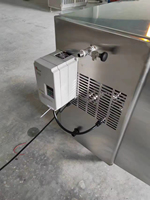 Machine professionnelle de fabrication de glace sèche au dioxyde de carbone Bloc de glace sèche faisant la machine pour l'industrie