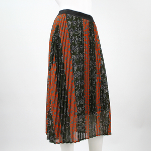 Yindian Factory Wholesale High Waist Long <strong>Skirts</strong> for Women Summer <strong>Pleated</strong> Casual <strong>Skirts</strong> Dark <strong>Green</strong> and Red Color - Product Image 2