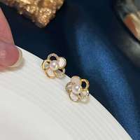 Anting Bunga Cantik Mutiara Air Tawar Berkualitas Tinggi Anting Tusuk Jarum Anti Alergi Produk Baru Alami