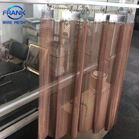 Rideau en maille métallique de luxe en acier inoxydable et aluminium pour la décoration de vitrine de bijouterie