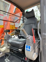Excavatrice Hitachi Zx135 d'occasion, d'origine japonaise, 14 tonnes, 95% neuve, faible nombre d'heures, diesel, sur chenilles, hydraulique, certifiée CE, à vendre