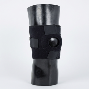 Soporte de Rodilla de Neopreno con Cierre Ajustable de Gancho y Bucle, Protección Universal Unisex para Todas las Estaciones, Negro, Talla Única - Product Image 1