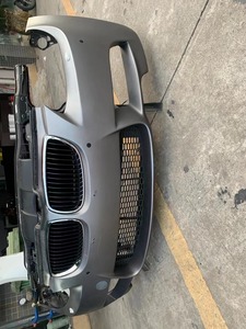 Applicable à BMW Série 3 <span class=keywords><strong>E90</strong></span> M3 318 <span class=keywords><strong>320</strong></span> 323 pare-chocs avant pare-chocs arrière couvercle avant lampe de frein paroi latérale calandre avant. - Product Image 2