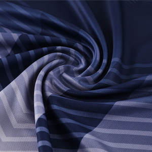 2025 कस्टम फुटबॉल जर्सी मुफ्त नाम/संख्या/लोगो मुद्रण के साथ. लुभावनी टीम यूनिफॉर्म थोक ऑर्डर और एंटी-स्लिप मोजे - Product Image 5