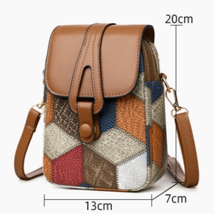 Versatile Women's Multi-Compartment Crossbody Mobile Phone Bag Zipper Shoulder Bag Soft PU Casual Style Messenger - Product Image 5