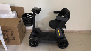 Trottinettes électriques 2026 en gros d'usine à quatre roues, pneus pleins puissants, frein électromagnétique, pour adultes et déplacements professionnels - Product Image 6