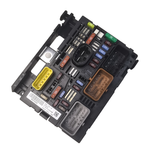 BSM <span class=keywords><strong>Peugeot</strong></span> Citreon DS Boîte à fusibles servo intelligente Nouveau 9666378180 9675879380 9809742880 9844631580 9807428080 Boîte à fusibles moteur - Product Image 2
