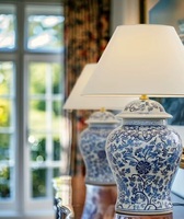 Lampe de table de bureau d'étude de café bleu et blanc français lampe de bureau de chambre en céramique sans base lampe extérieure de 75cm de haut