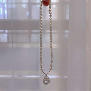 Collar Versátil Retro Francés Elegante con Perlas de Agua Dulce Pequeñas, Cadena Natural de Plata S925, Accesorio con Colgante Fino para - Product Image 2