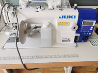 Machine à coudre plate industrielle Juki DDL-7000A à entraînement direct, à aiguille simple, avec coupe-fil automatique