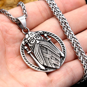 Yunnique – collier en acier inoxydable pour hommes, pendentif à double épée, Portrait de Viking nordique Odin, bijoux cadeau - Product Image 4