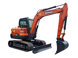Mini-excavatrice <span class=keywords><strong>Doo</strong></span>-san DX60-4 de 5,7 tonnes avec moteur Yanmar 4TNV94L, godet de 0,21 m³, <span class=keywords><strong>d</strong></span>'<span class=keywords><strong>occasion</strong></span>, compacte, sur chenilles, à vendre - Product Image 6