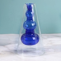 Vase en verre transparent de style nordique bleu en forme de pyramide pour mariage et décoration intérieure