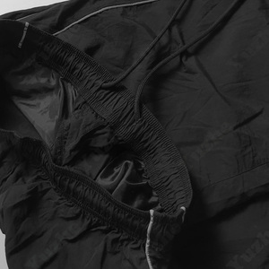 <span class=keywords><strong>Pantaloni</strong></span> Sportivi <span class=keywords><strong>in</strong></span> Nylon Personalizzati, Impermeabili e Antivento, <span class=keywords><strong>con</strong></span> Linee a Contrasto, <span class=keywords><strong>Vita</strong></span> Elastica, Vestibilità Ampia, <span class=keywords><strong>Jeans</strong></span> da <span class=keywords><strong>Uomo</strong></span> - Product Image 6