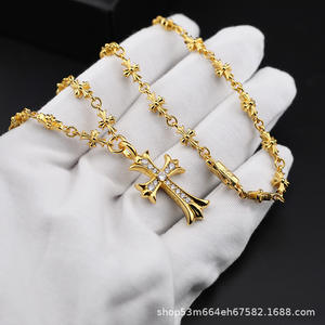 Bracelet de style Chrome Heart Hip Hop Punk, bijoux pour couple, chaîne d'inspiration vintage - Product Image 2