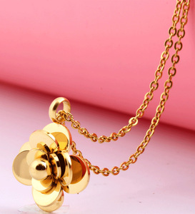 Collar con Colgante de Flor Romántica de Acero Inoxidable, Cadena de Eslabones, Regalo de Alta Calidad para Novia, en Oro Rosa y Dorado - Product Image 5