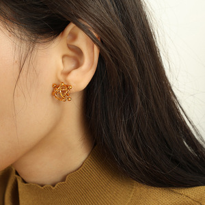 Geometric Molecular Structure <b>Stud</b> Earrings Gold <b>Silver</b> Hollow Sphere Design Women's Jewelry Party Fashion Accessory - Product Image 4