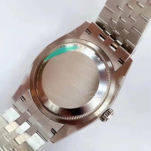 Reloj de Cristal de Zafiro Luminoso de Alta Calidad, 41 mm, VS Factory V2, Acero 904L, Movimiento Mecánico ETA, Esfera Azul Romana, Visualización de Fecha - Product Image 3
