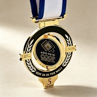 Médaille sportive en métal moulé 3D personnalisée en gros pour marathon, karaté, taekwondo, course à pied, football avec ruban