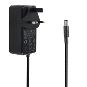 Fonte de alimentação universal 60W 12V 5A 5000mA Max AC para DC Adaptador universal para eletrônicos domésticos