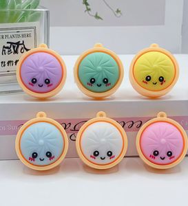 Lindo llavero de plástico con diseño de dibujos animados, simulación de jaula pequeña, accesorio colgante de peluche con forma de panecillo para parejas, adorno para bolso - Product Image 3