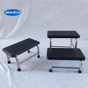 Taburete de Acero Inoxidable Medco, de Una y Dos Capas, para Exámenes Médicos, con Superficie de ABS, en Blanco y Negro - Product Image 1