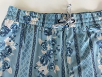 Shorts de bain pour hommes personnalisés, respirants, à séchage rapide, imprimés numériquement, avec poches élastiques à la taille moyenne