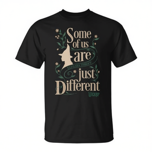 Camiseta de Elphaba Thropp: Algunos de nosotros somos simplemente diferentes - Product Image 2
