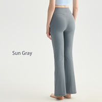 En gros Vêtements de sport pour femmes : Pantalons évasés de yoga, Leggings push-up, Tenues de fitness et d'entraînement