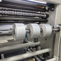Papier de matières premières de tasse de papier de rouleau de tasse inférieure pour le bol de papier de nouilles instantanées jetables peut être chauffé sur la cuisinière à induction