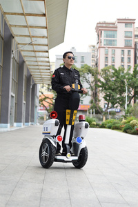 สกู๊ตเตอร์ทรงตัวอัตโนมัติรุ่นใหม่ปี 2025 จากสหรัฐอเมริกา แบตเตอรี่ 7.8ah 15.6ah ล้อ 19 นิ้ว สองล้อ จัดส่งฟรี X-60+ Fa - Product Image 6