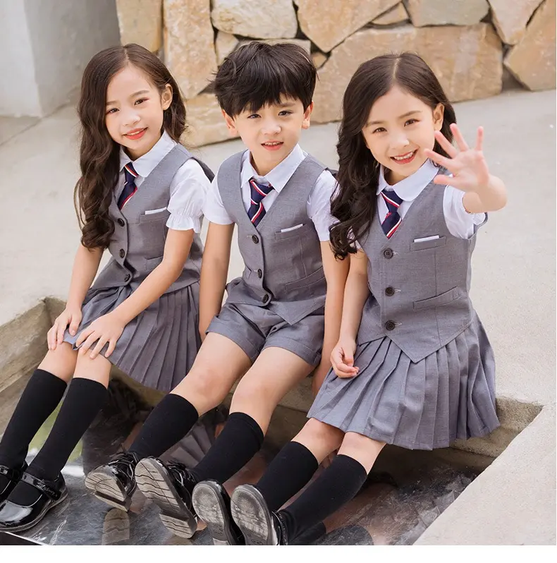 Di alta qualità OEM personalizzato breve estate del bicchierino-manicotto set di disegno i bambini della scuola primaria uniformi per i ragazzi e le ragazze