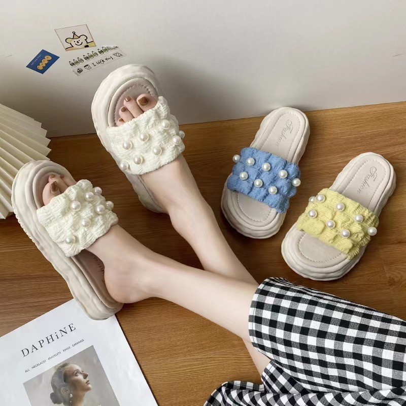 Fashion Platform EVA Slides Shoes Ladies PVC Sandals Slippers for Women Beach Pearl Slippers