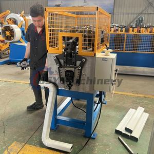 Machine automatique de fabrication et de pliage de gouttières d'évacuation d'eau, machine de formage à rouleaux de gouttières carrées en tube carré - Product Image 5