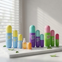 Flacon pulvérisateur en PET en forme de capsule avec finition mate, logo personnalisé, 100 ml/120 ml/150 ml/250 ml pour lotion fixante de maquillage et soins de la peau