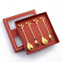 Ensemble de cadeaux de mariage réutilisables en métal avec petite cuillère, design fleur de cerisier et feuille de rose, finition miroir, fourchette