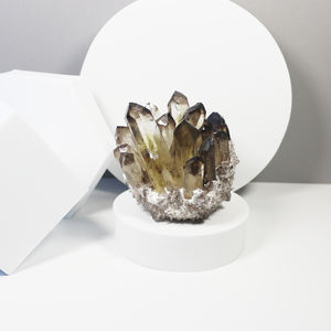 56 — <span class=keywords><strong>cristal</strong></span> <span class=keywords><strong>de</strong></span> fumée grand Rock ange, <span class=keywords><strong>cristal</strong></span> d'améthyste Unique et brut - Product Image 4