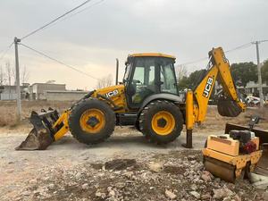 Retroexcavadora Usada JCB 4CX de Japón al Mejor Precio con Descuento - Product Image 4
