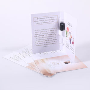 Cartes d'échantillons de parfum personnalisées recyclées avec logo imprimé, cartes testeurs de parfum, cartes en papier pour échantillons de parfum - Product Image 3