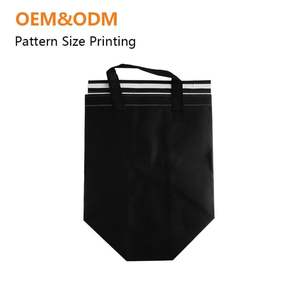 Sac isotherme de plage pliable avec logo personnalisé, sac fourre-tout écologique pour pique-niques, voyages à la découverte du vin, style tendance - Product Image 1