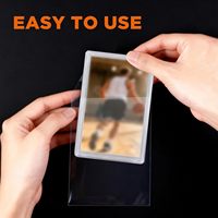 Vente en gros de porte-cartes en PP haute transparence, durables, personnalisables, pochettes en plastique rigide pour cartes de sport de collection classées