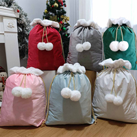 Sac de Noël en velours avec cordon de serrage pour cadeaux, idéal pour les fêtes de fin d'année, avec pompon